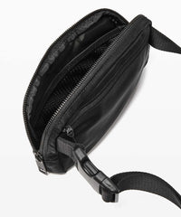 LuIuIemon Everywhere Belt Bag Black 1L - Clearance Sale