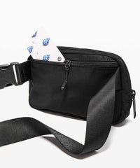 LuIuIemon Everywhere Belt Bag Black 1L - Clearance Sale